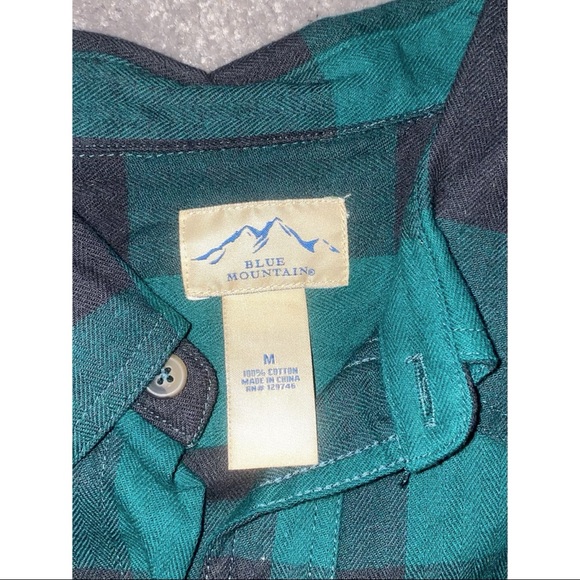 Never worn Blue Mountain long sleeve green & black plaid button up shirt size m - Picture 2 of 3